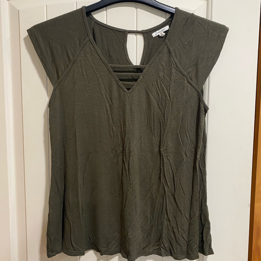 Green Maurcies Shirt L